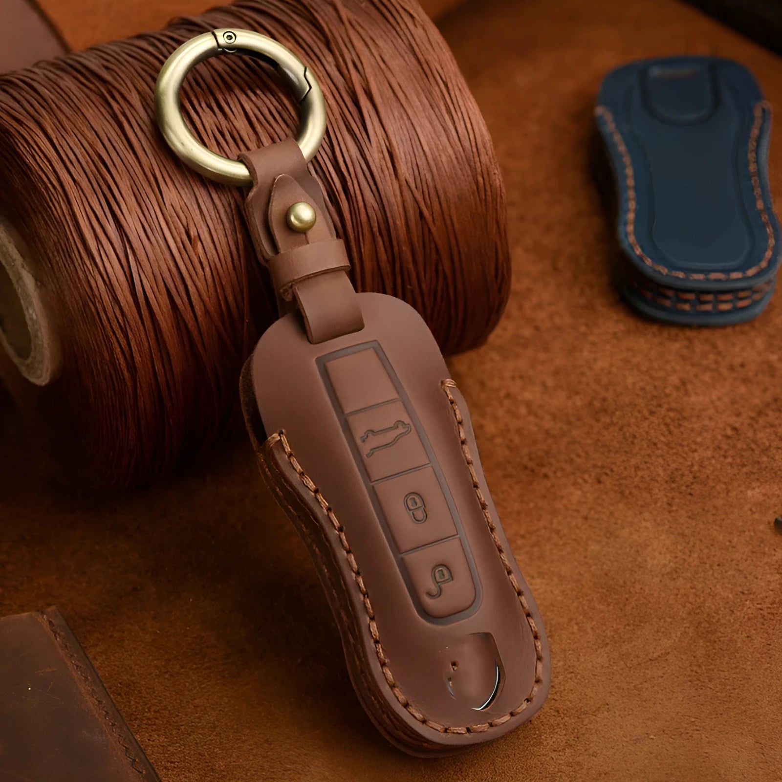 Authentic cowhide leather Porsche key case in retro style for 3-key and 4-key fobs