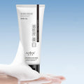 White 100ml whitening and freckle removing facial cleanser bottle for pore cleansing