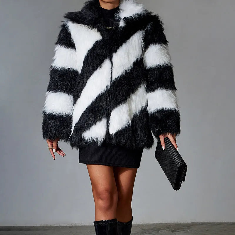 Women's faux fur coat with lapel contrast colour and fur collar, 50cm length