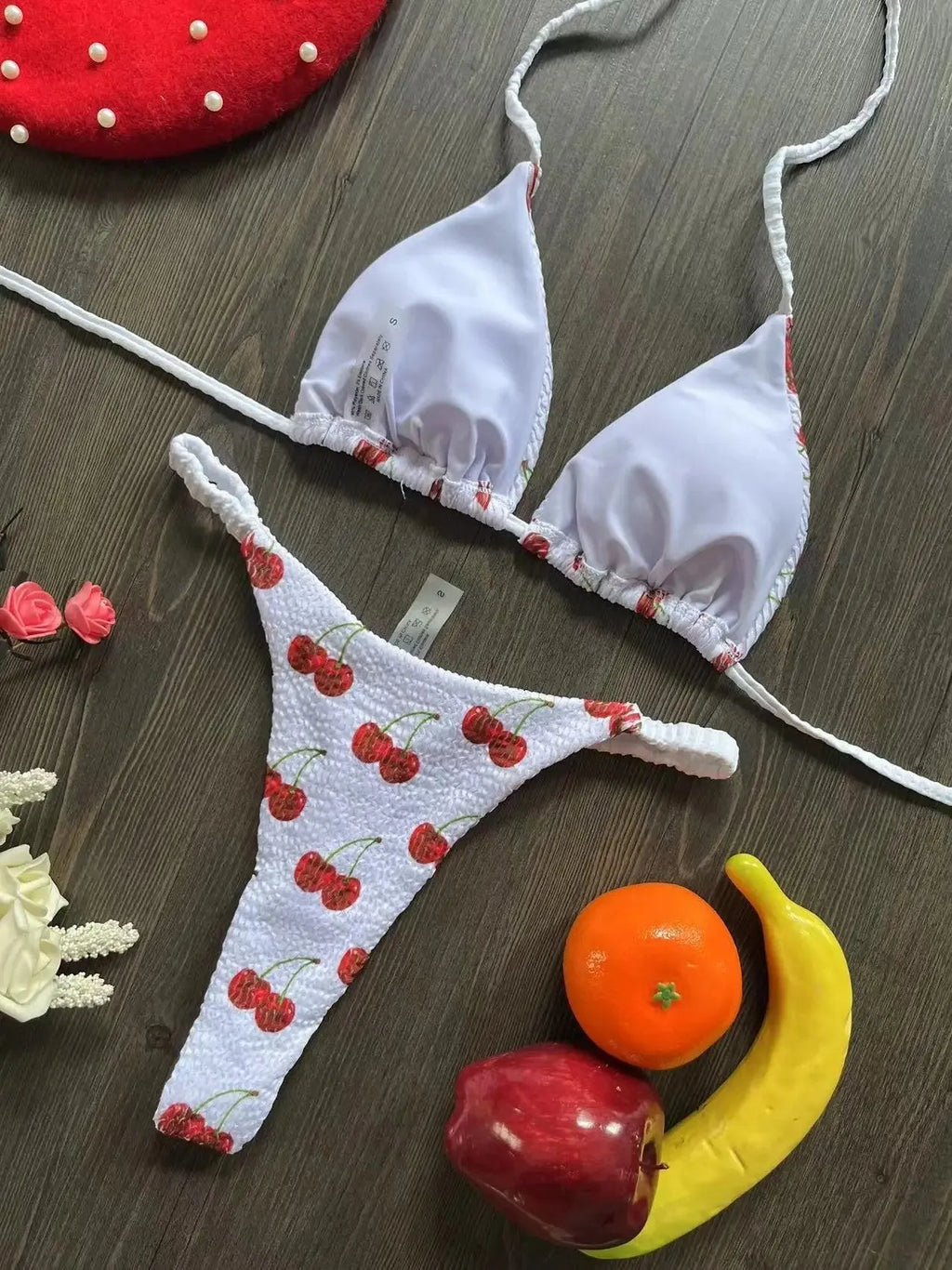 Women's printed bikini swimsuit with nylon quick-drying fabric and cotton lining