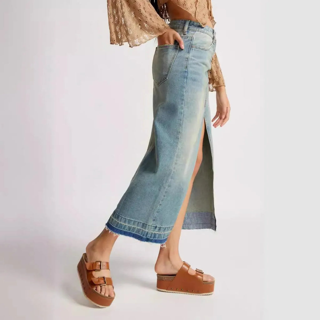Retro slim-fit denim maxi skirt for women in cotton denim, blue colour, mid-rise waist