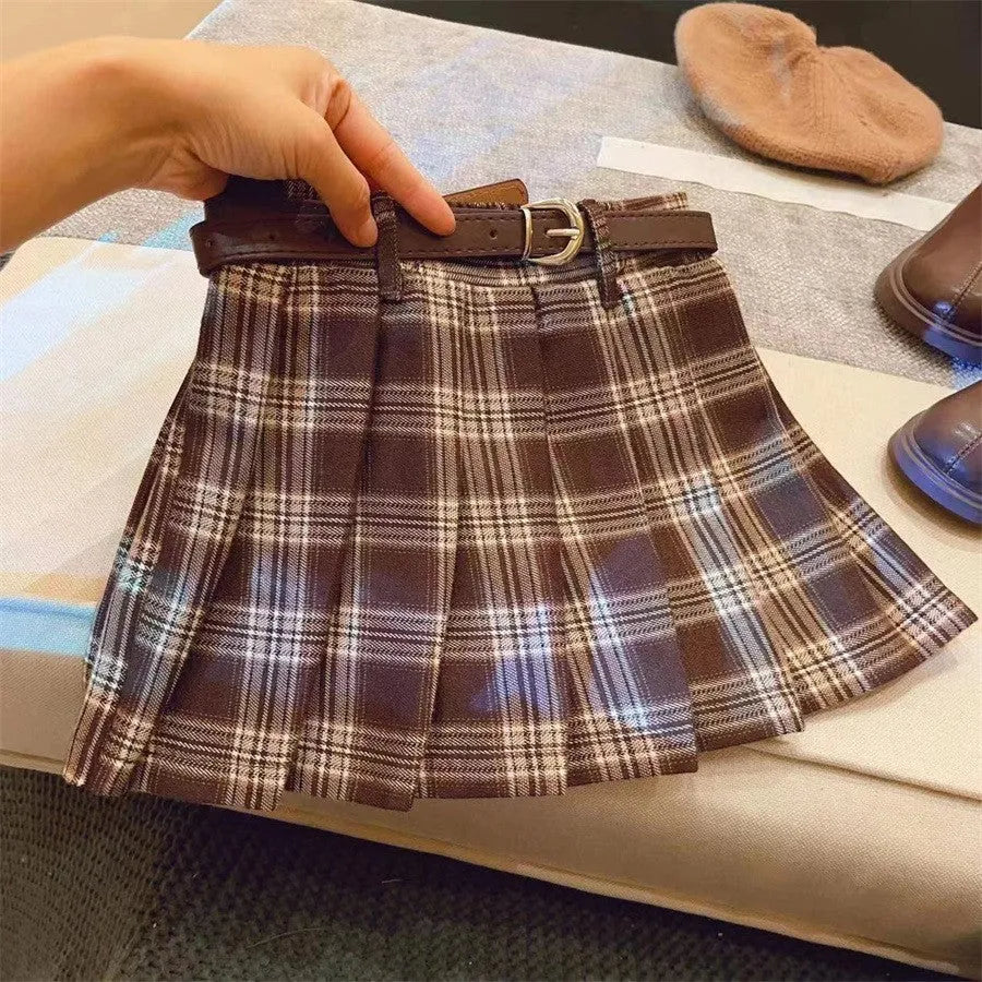 Children's plaid pattern pleated skirt in A-line style with cotton blend fabric
