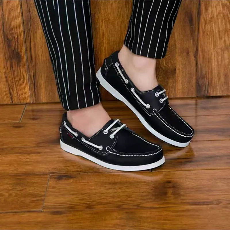 Men's British-style casual shoes in artificial PU with round toe and flat heel