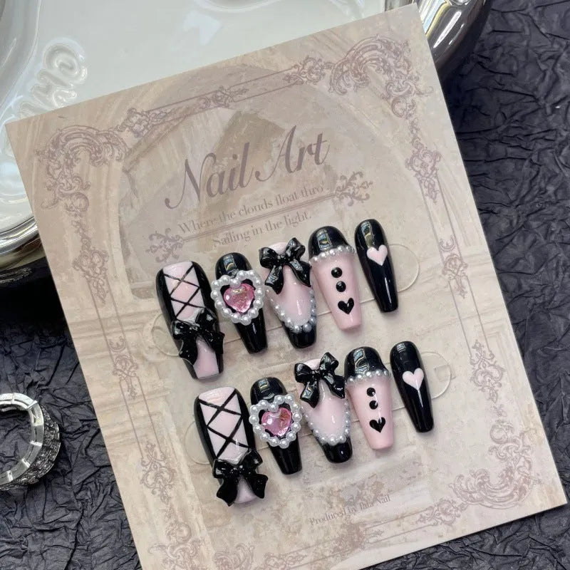 Black pink heart hand-painted detachable manicure nails with bow pattern in cat's eye style